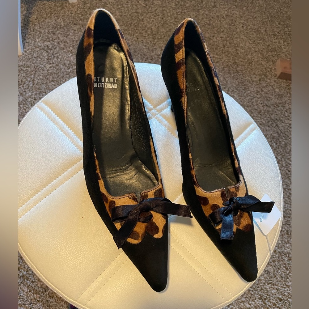 Stuart Weizmann leopard print suede kitten heels with bow